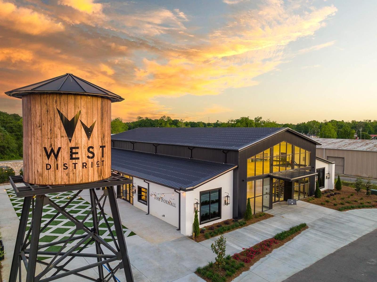 Ferienwohnung Eagle'S Landing Loft-Downtown Above Bull & Barrel Statesboro Exterior foto